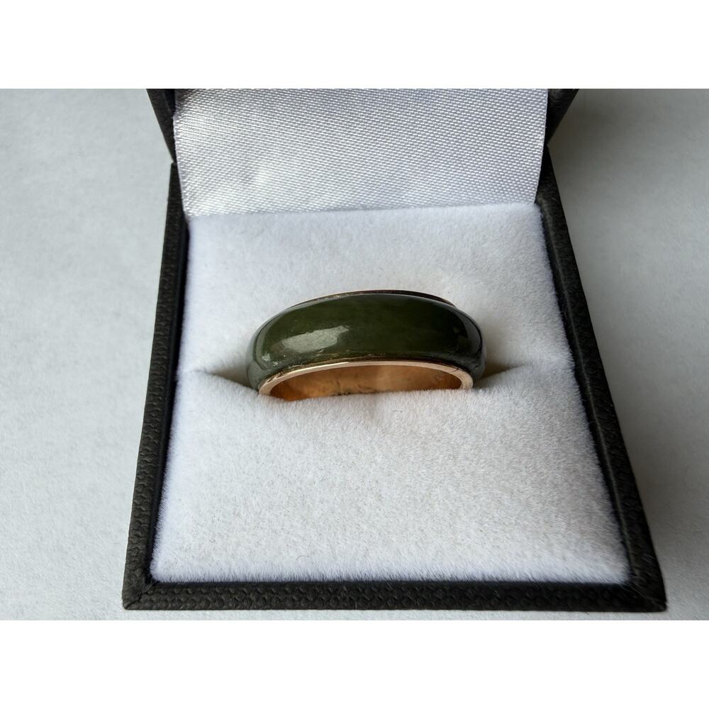 14k Solid Yellow Gold Eternity Jade Band New Never Worn